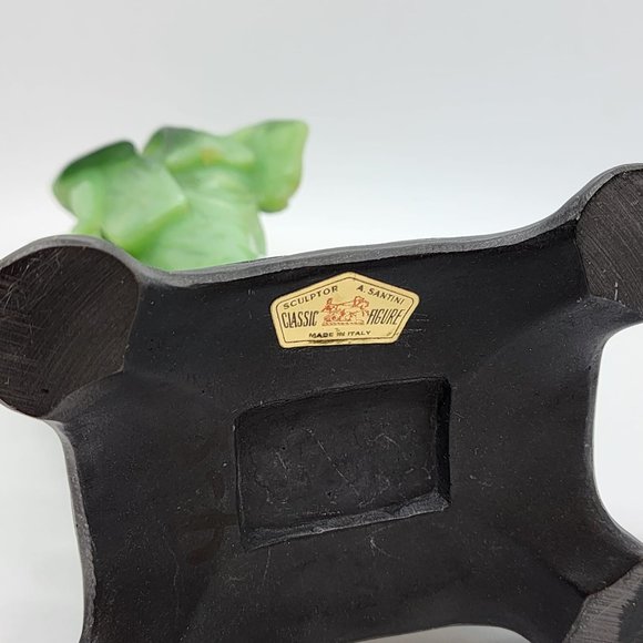 vintage Japanese Geisha with fan and parasol Jade green figure on a stand Italy. - Picture 6 of 15